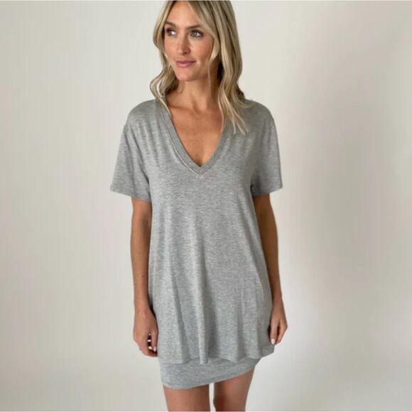 NWT Six Fifty Brooke Gray Short Sleeve Layered Knit Mini Dress Women’s Medium - Picture 1 of 7